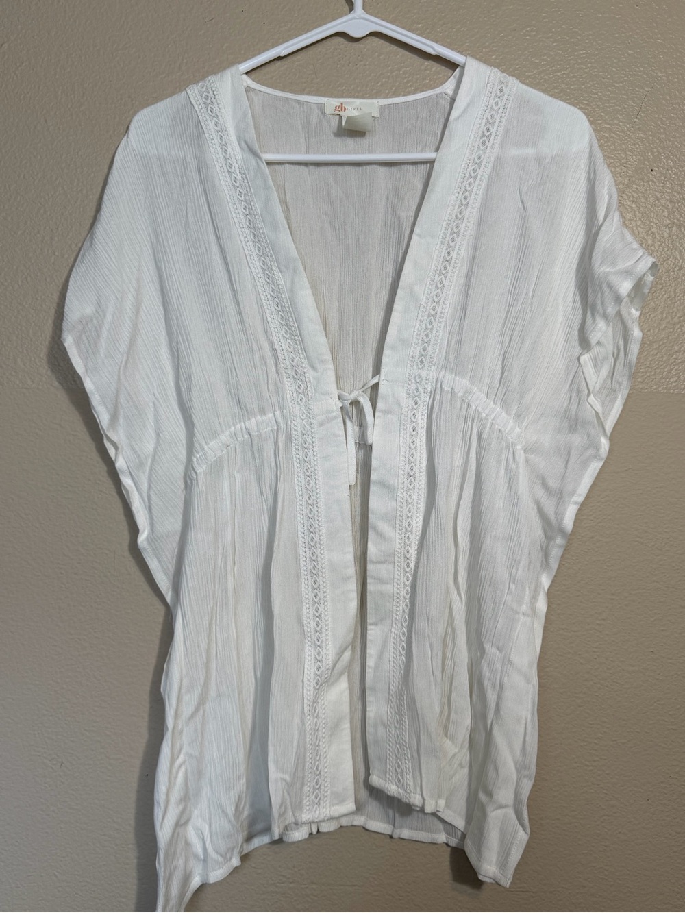 💕Bundle 3 of $20 GB Girls White Lightweight Lace-Trim Kimono Cover-Up large